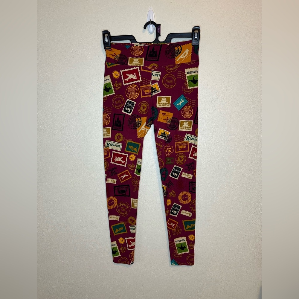 LuLaRoe OS Burgundy Travel Stamp Soft Leggings